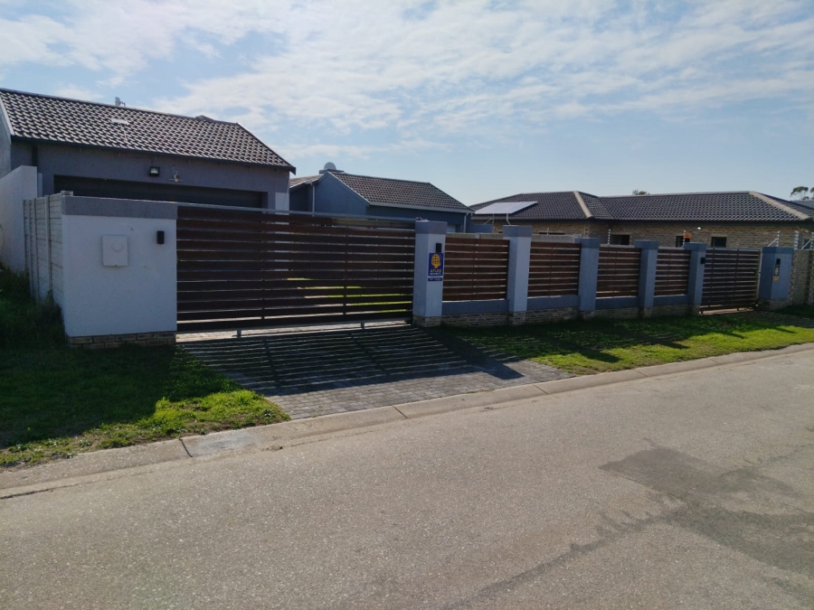 3 Bedroom Property for Sale in Fairview Eastern Cape